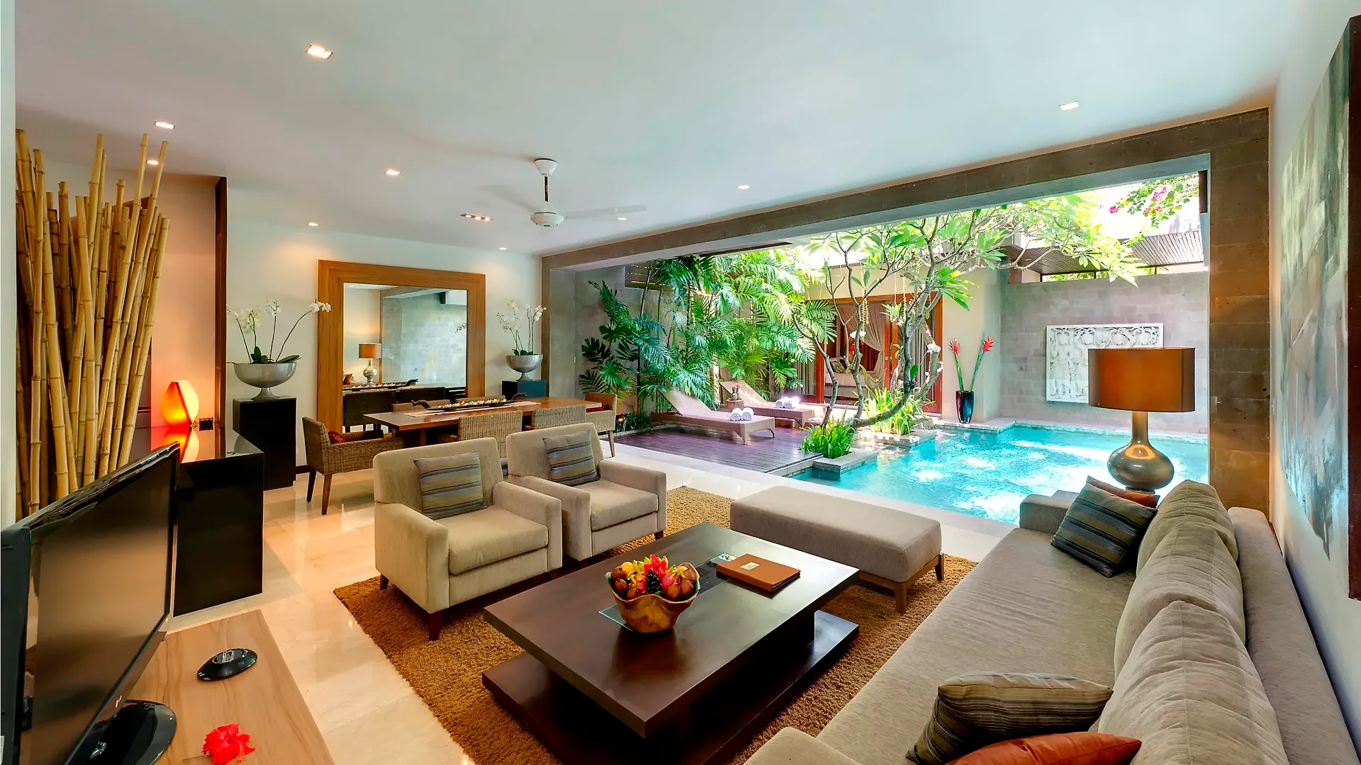 Kanishka Villas Seminyak Indonesien