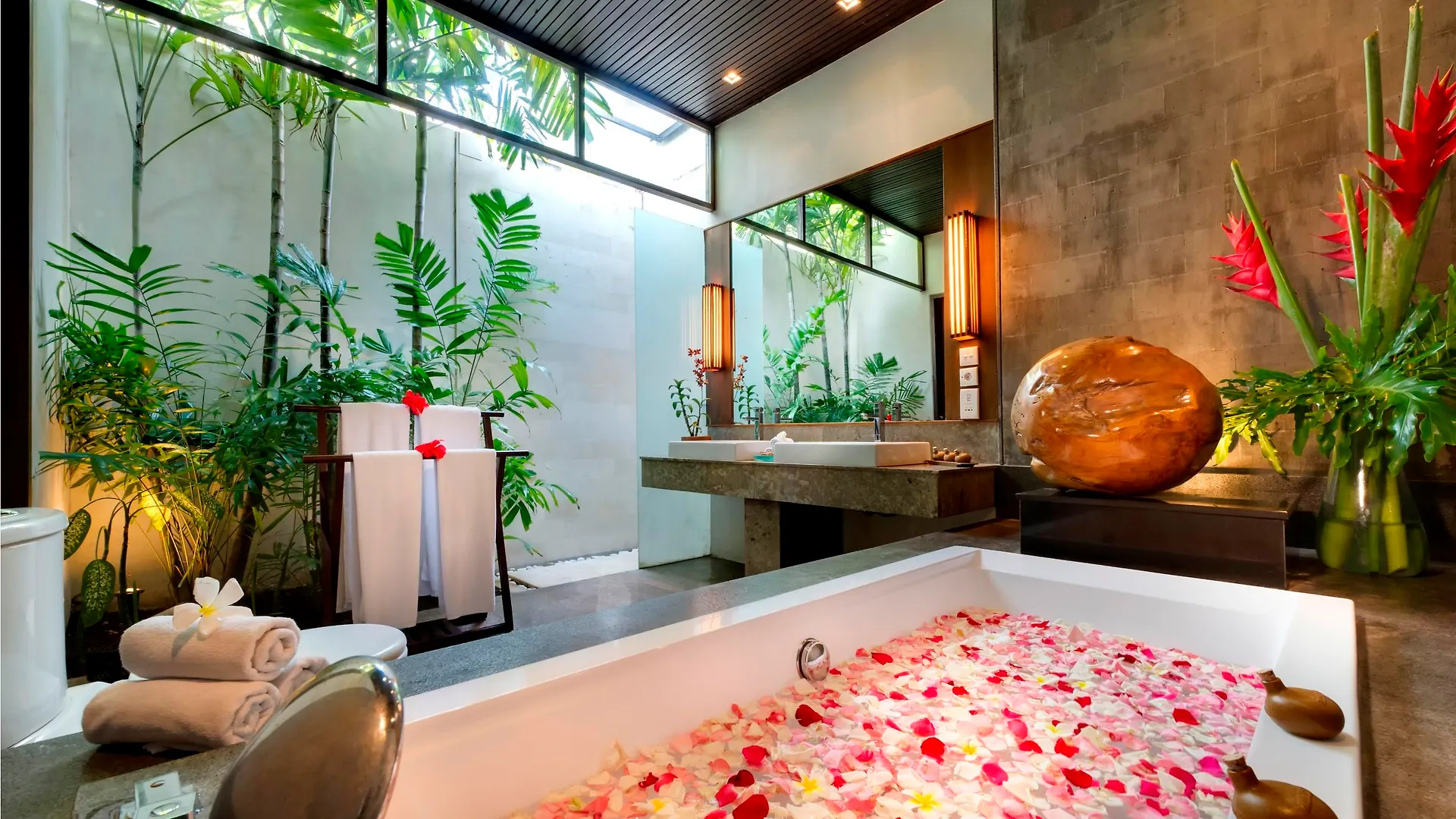 Kanishka Villas Seminyak  Seminyak (Bali)